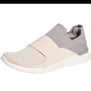 APL TechLoom Bliss Men's Athletic Slip-On Shoes in Tundra/Beach/Ivory. NIB